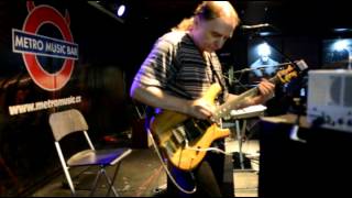 Video Miloš Makovský - mistr kytarových strun