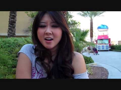 2010 WSOP Main Event - Maria Ho