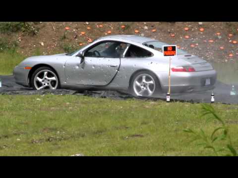 More carnage on the porsche - Comm2A benefit Shoot
