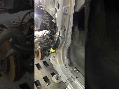 The process of pulling the door pillar of a Nissan van #automobile #carrepair #vanlife #satisfying