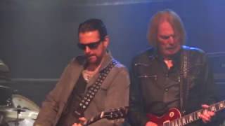Black Star Riders - Heavy Fire Live at The Academy Dublin Ireland 2017