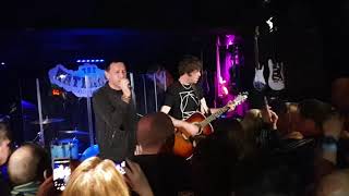 Shed Seven - On Standby - Shiiine On Mini Cruise 2019 @ The Waterhole Amsterdam