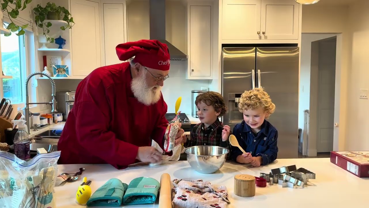 Promotional video thumbnail 1 for Santa Glenn