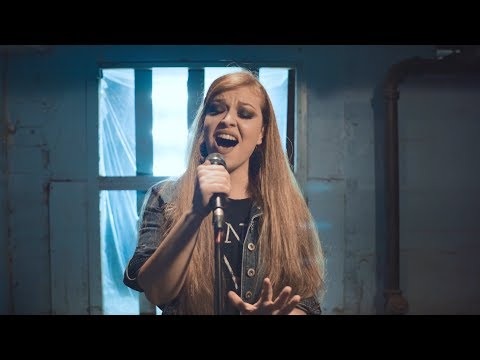 download lagu mp3 mp4 Vicky Psarakis, download lagu Vicky Psarakis gratis, unduh video klip Vicky Psarakis