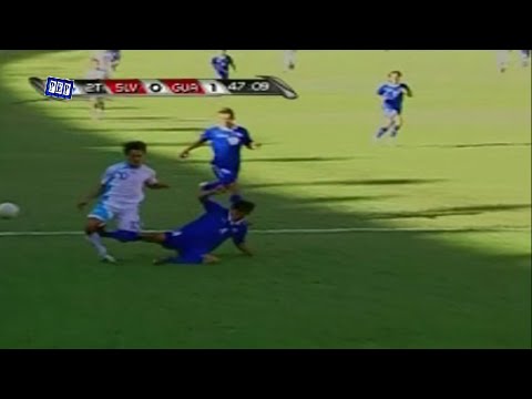 Luis Anaya -Falta+Expulsión vs. Guatemala- Copa UNCAF 2007