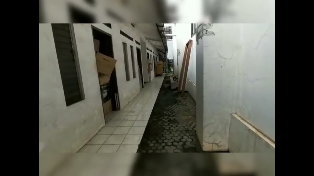 Dijual Cepat Gudang Siap Pakai di Komp. Rasa Sayang Jelambar, Jakarta Barat.