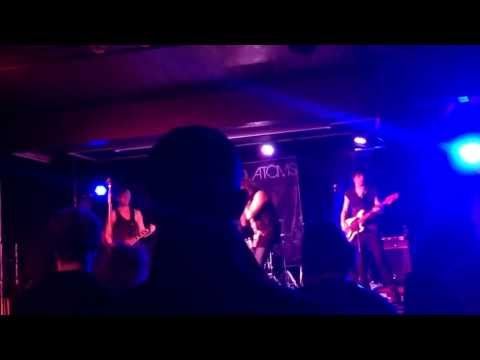 Isolated Atoms 'Break Her Mind' live at Moochers