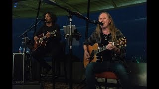 Alice In Chains - Fly [LIVE DEBUT] at Seattle&#39;s Space Needle, August 21, 2018 (AUDIO)