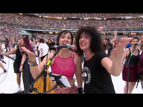 Rockin 1000 /Highway to Hell /ACDC/Stade de France 2019