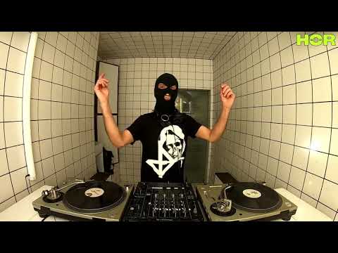 DEAD ON MONDAY - Max Durante / March 29 / 5pm-6pm