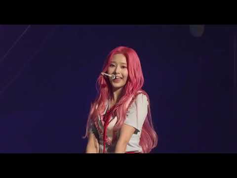 IZONE -  Rollin' Rollin' (Eyes On Me: The Movie)