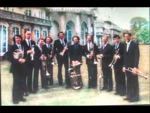 "Symphony for Brass" - Malcolm Arnold