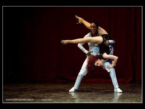 Gabriel Silva e Tais Benite