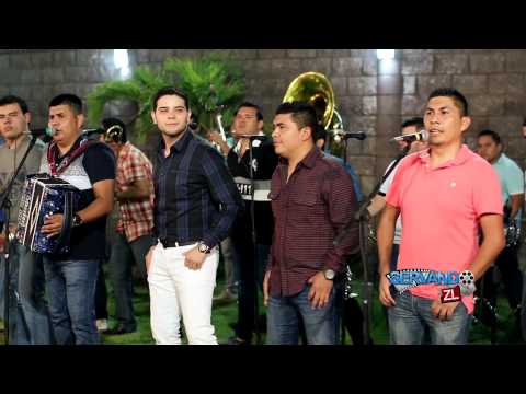 La Marca De Jefes Ft. Banda Renovacion - C4r0 Qu!nt3r0 (En Vivo 2015)