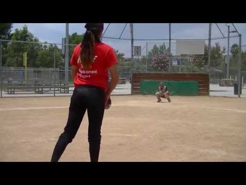 2014 Elizabeth Cerda PITCHER/MI/OF