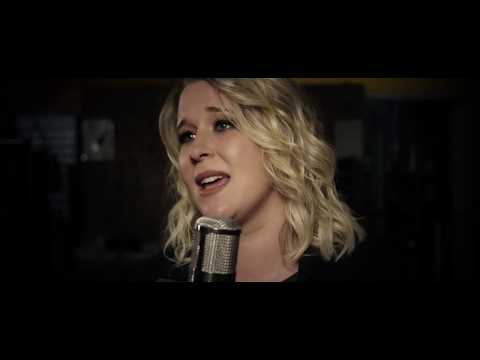 Andrew Swift feat. Catherine Britt - Fire & Ice (Official Music Video)