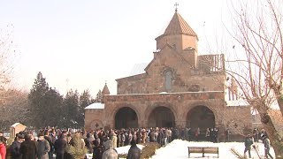 Տարեվերջյան պատարագը Մայր Աթոռում արտառոց իրադրություն էր ստեղծել
