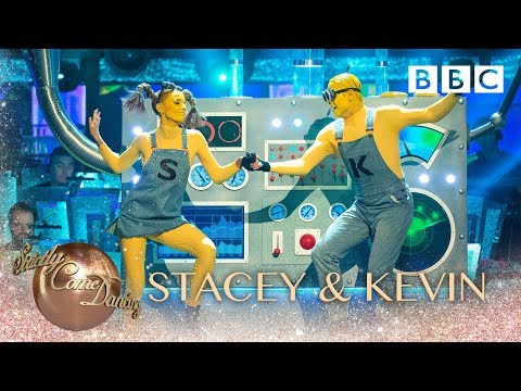 Stacey Dooley & Kevin Clifton Jive to 'Happy' - BBC Strictly 2018