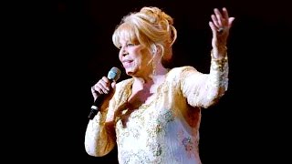 ESTELA RAVAL & Los 5 Latinos ♪ HIMNO AL AMOR (Luna Park 2007) Exclusivo