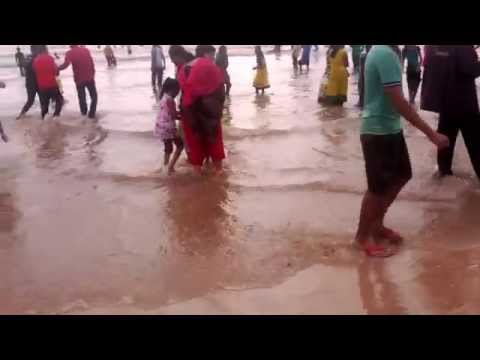 rayyan and ibra in juhu beach