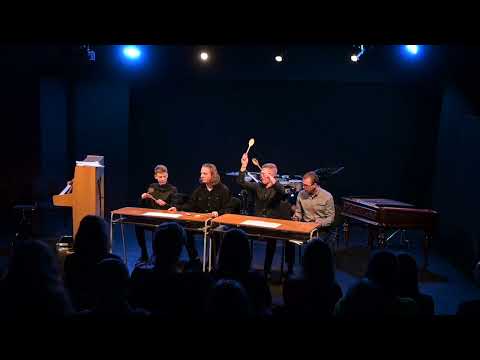 Manfred Menke - Eine Kleine Tischmusik by Drum Quartet