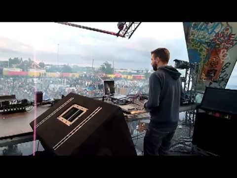 Darko Esser LIVE (Tripeo's First Trip LIVE Version)