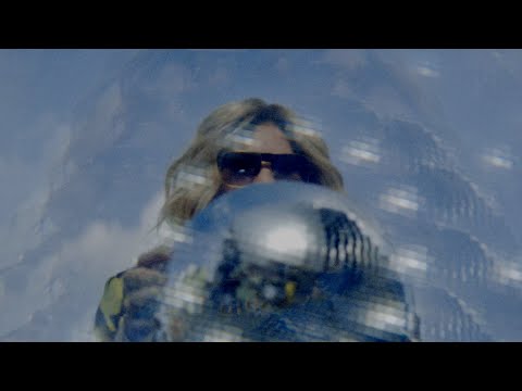Beata Kozidrak - Gambit (Official Video)