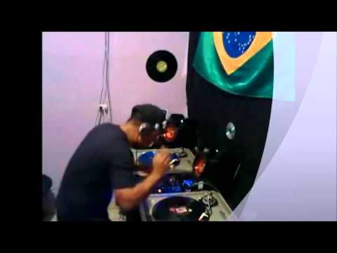 RÁDIO MIX 90 ( DJ KATATAU 06.11.2013 )