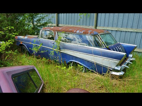 1957 Chevrolet Nomad sitting in a Junkyard?!