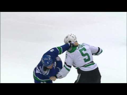 Gotta See It: Prust & Oleksiak go for lengthy tilt