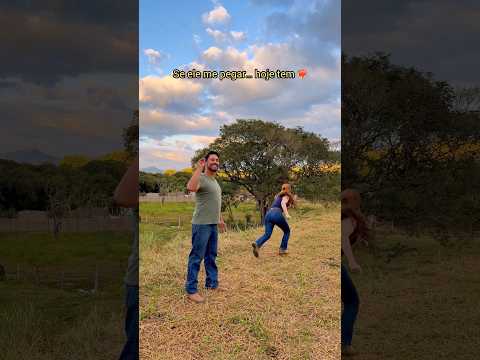No final tive que deixar ele pegar kkkk #humor comédia #engraçado #meme #casal #corrida