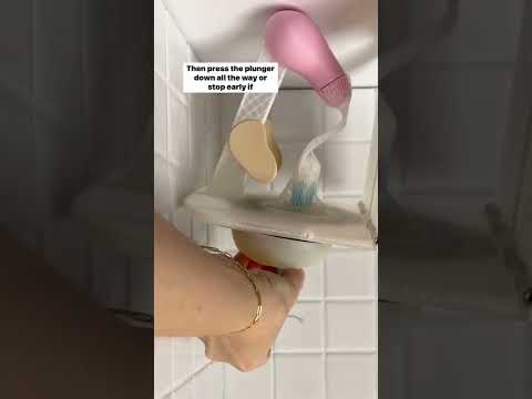 How to Insert a Tampon | helpful demonstration of applicator tampon #shorts