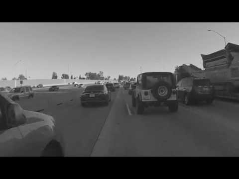 57 FWY Traffic Battle