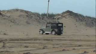 preview picture of video 'INDOMER THAR TEST DRIVE KONARK BEACH'