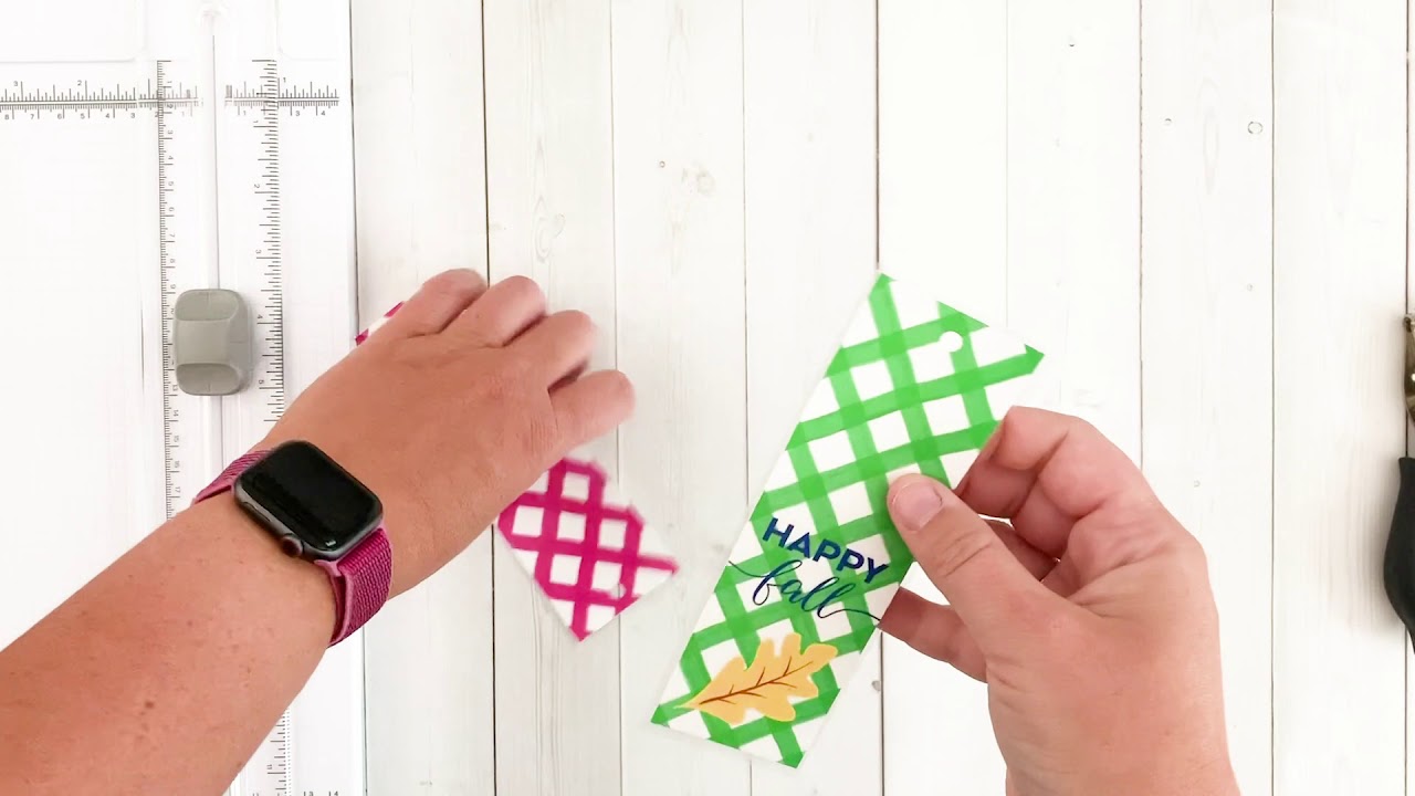 How to Laminate a Free Printable Bookmark