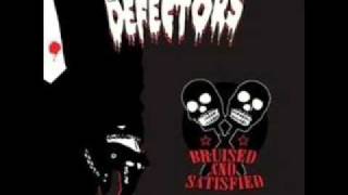 The Defectors - Creepy Crawl