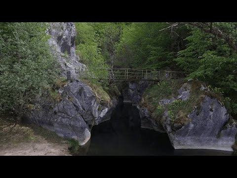 Cerna-Sat, Padeș | HOINARII în Cheile Corcoaiei