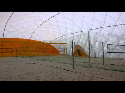 Плажен волейбол на закрито sportni-baloni.com