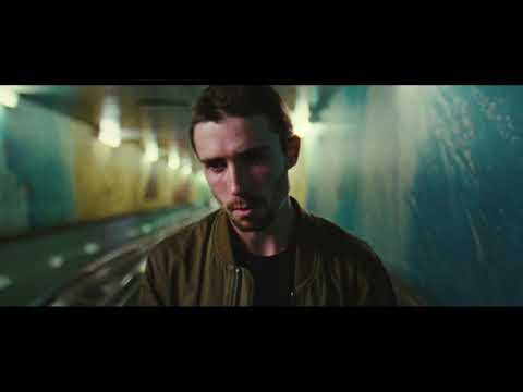 Ein & Pisak - Niepotrzebne (prod. Tytuz)