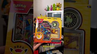 Abriendo el #PokemonDay pack del #Pokemon30 de #PokemonTCG #Pokemon