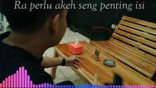 Download lagu Nyawang fotomu mp3 Download lagu Nyawang fotomu mp3