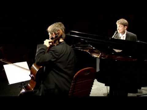 download lagu mp3 mp4 Krämer Frankfurt, download lagu Krämer Frankfurt gratis, unduh video klip Krämer Frankfurt