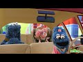 Sesame Street Abby And Cookie Monster Play Smiley Says