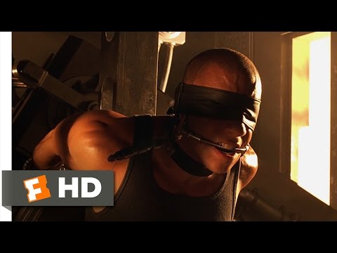Pitch Black (1/10) Movie CLIP - Dislocated Escape (2000) HD