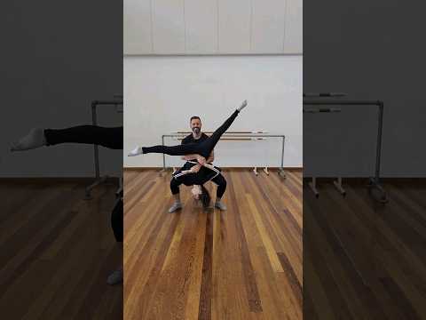 MORTAL..#ciadedancacleberguedes #tricks #acrobacias #acro #acroduo #acrobatics  #dancing