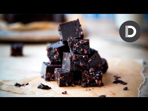 Healthy Chocolate Fudge feat. Susan Jane White