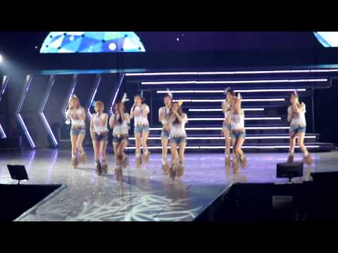 111210 Into the New World - 2011 Girls Generation Tour Singapore