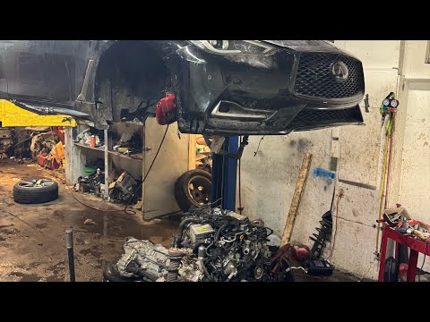 Turbo replacement on Infiniti Q60/Q50 red sport vr30