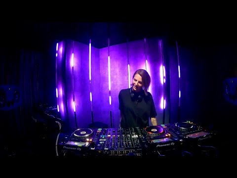 Sunshine Live Studio Session with Grace Thompson (Techno, Livestream)