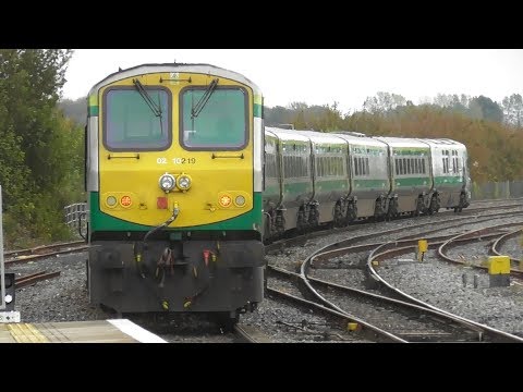 Irish Rail Mark 4 Intercity Train and 201 Class Loco - Portarlington Station, Laois